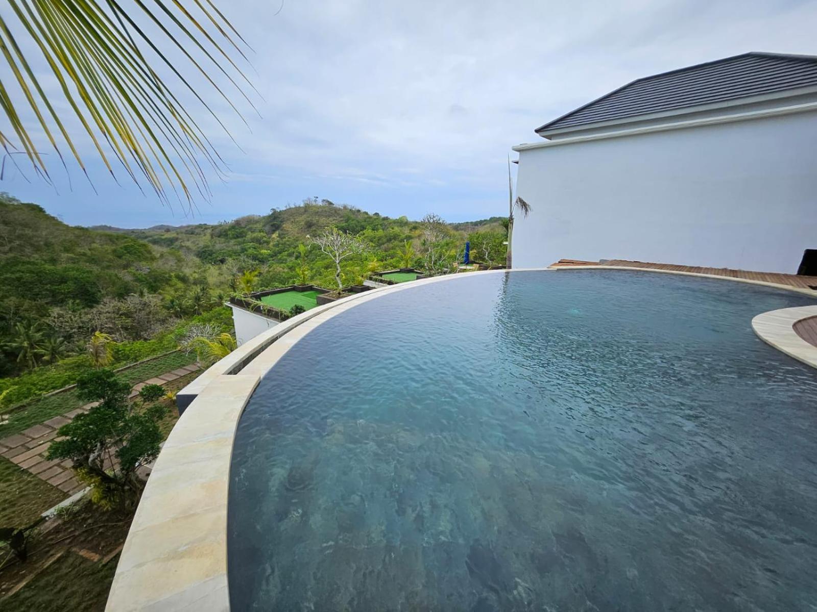 Kelingking Parama Resort Batumadeg Exterior foto